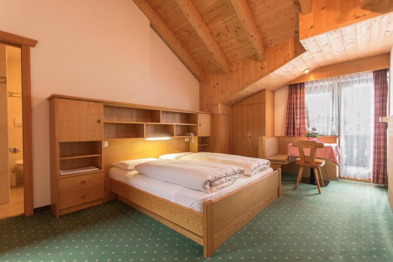 B&B Apartments La Palsa San Cassiano  Extérieur photo